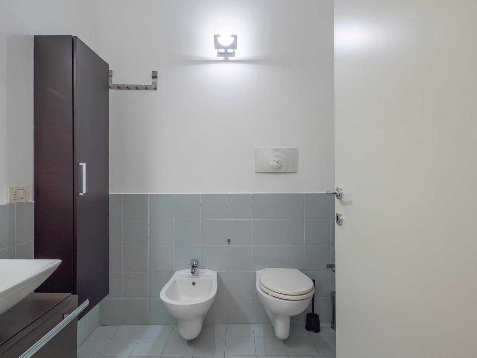 Xenia - Luminous Flat In Fondazione Prada Milano
