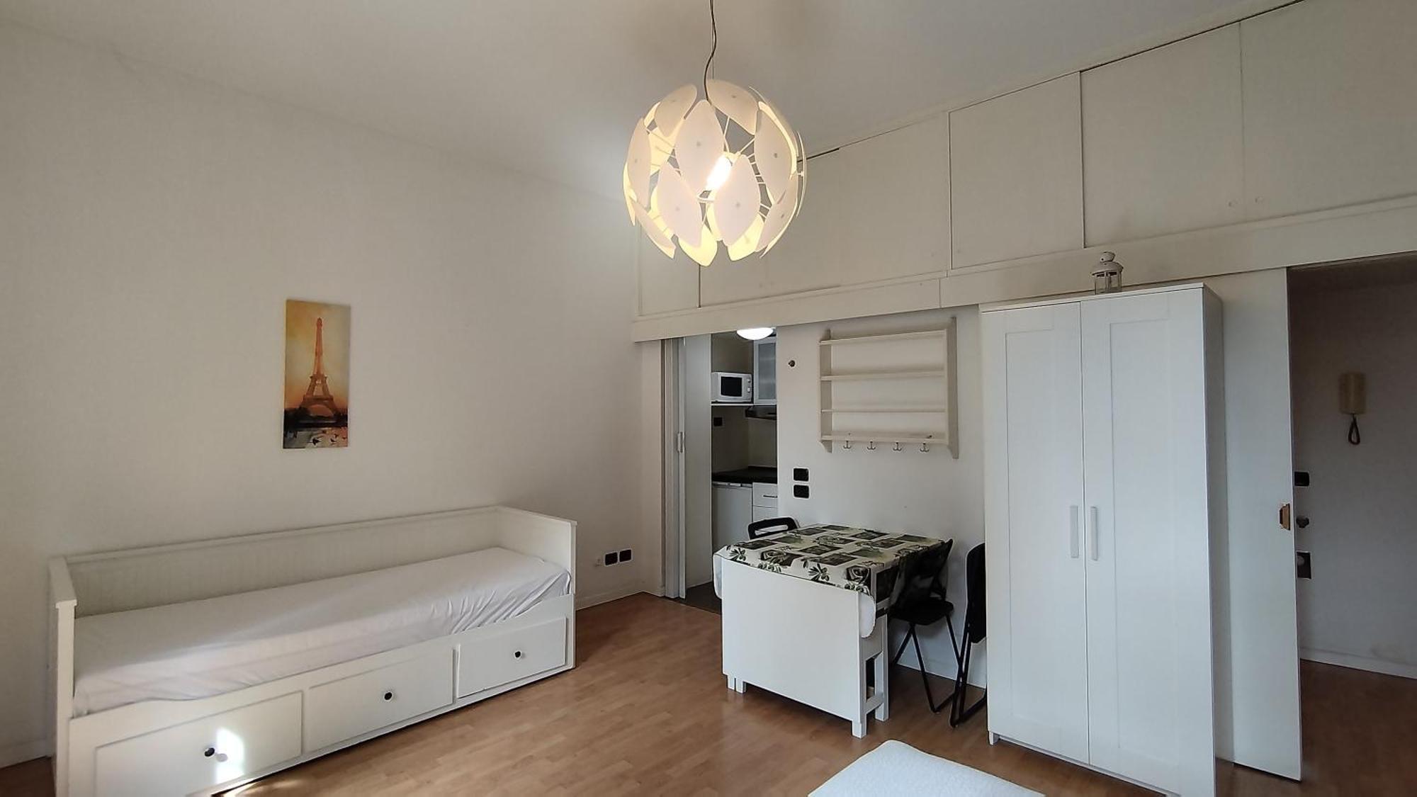 Monolocale Quartiere Nolo Mm1 Pasteur *