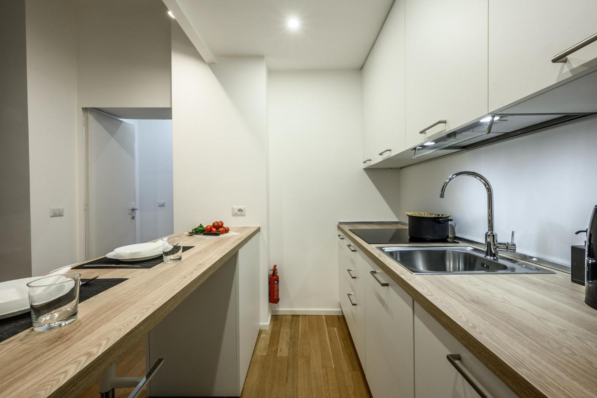 Stylish Loft & Luxury In Duomo Brera Apartment