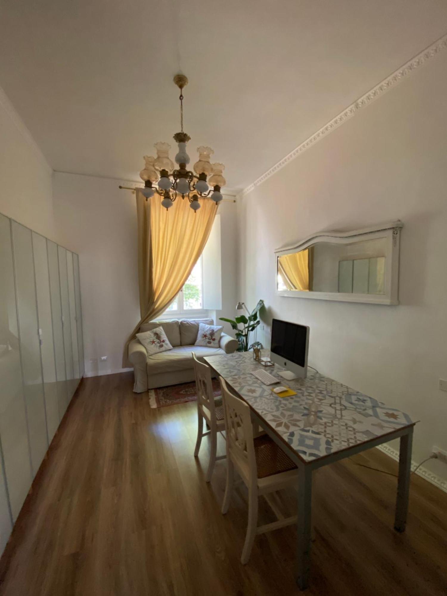Appartement Officina Scrittoria Milaan