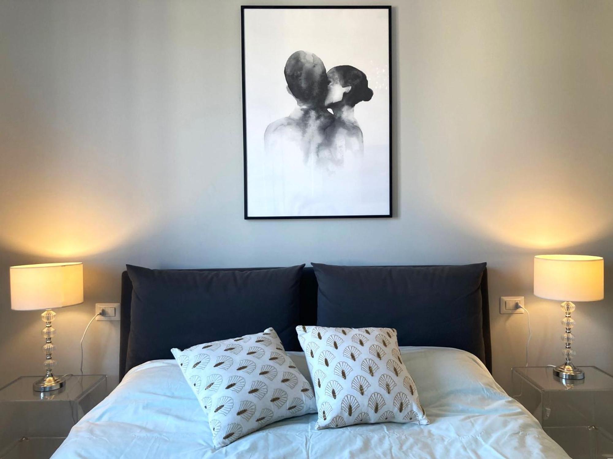 Bilocale Moderno - Lorenteggio 145 Milano