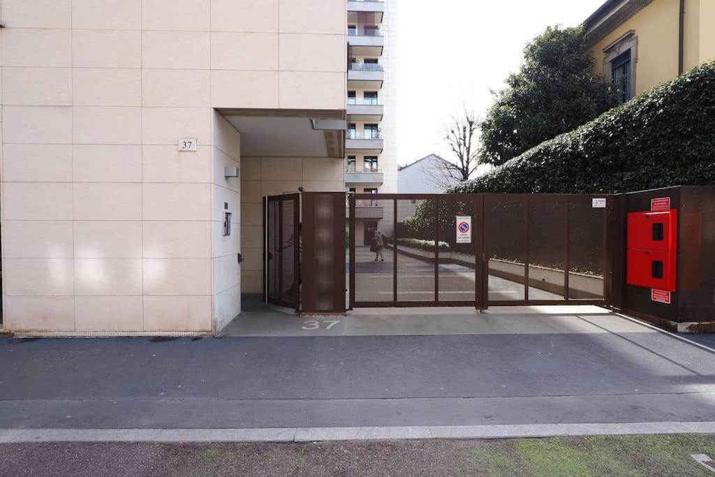 Appartamento Contempora - Trilocale C. Di Rienzo 37 Milano