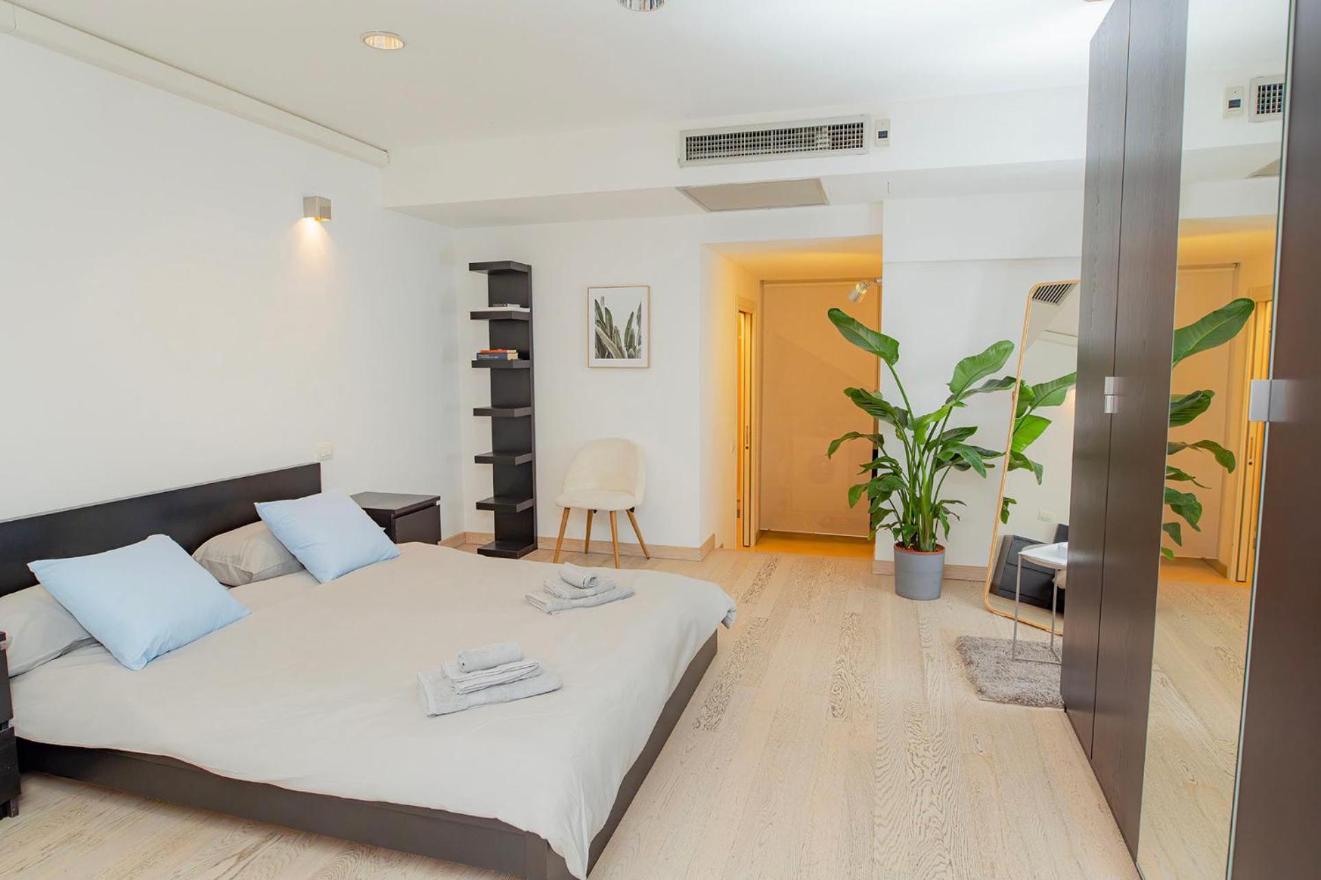 Navigli 10 Min Loft Moderno Con Area Esterna * Milano
