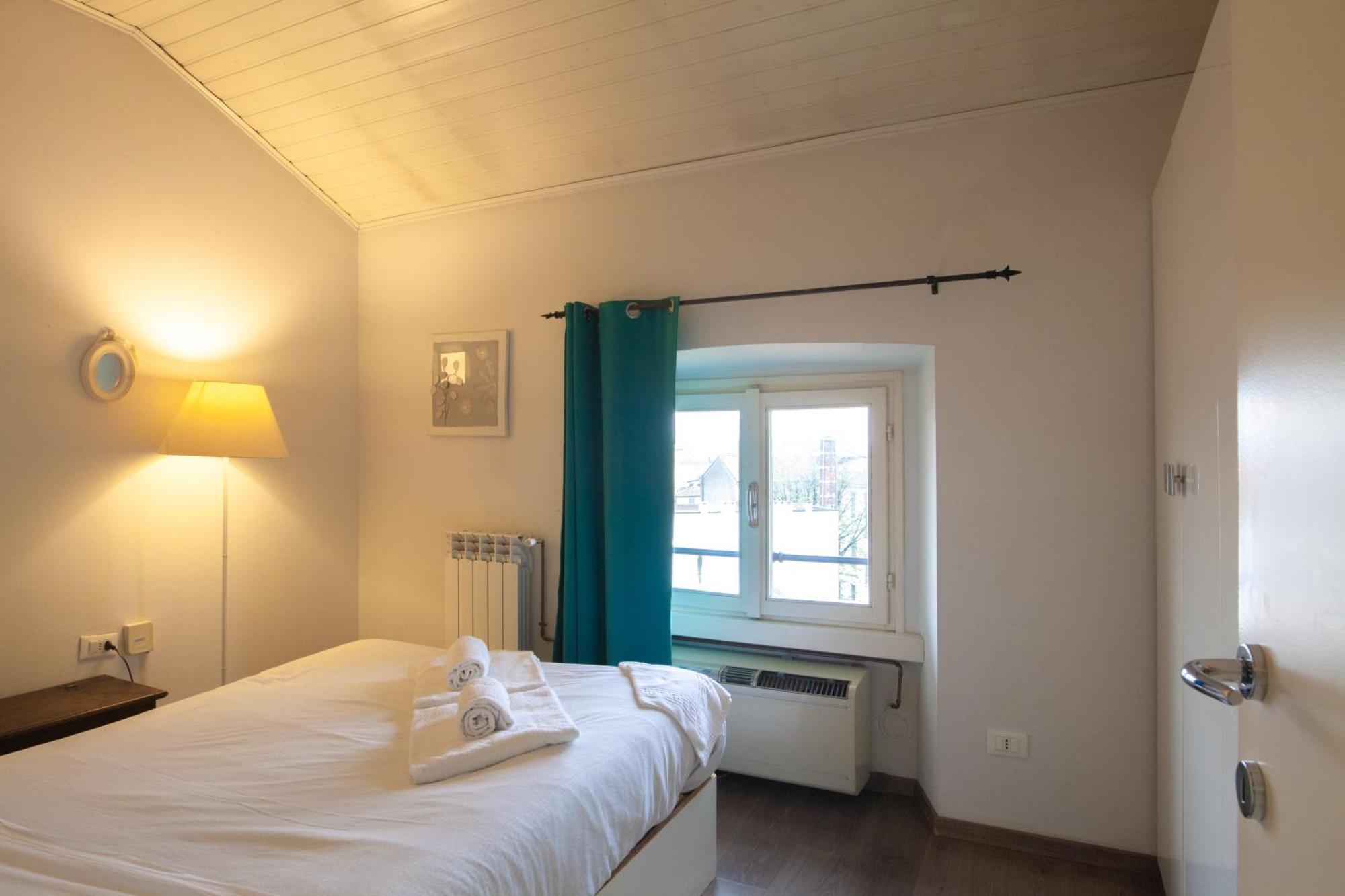Milanese Flat - Via Vigevano Milaan