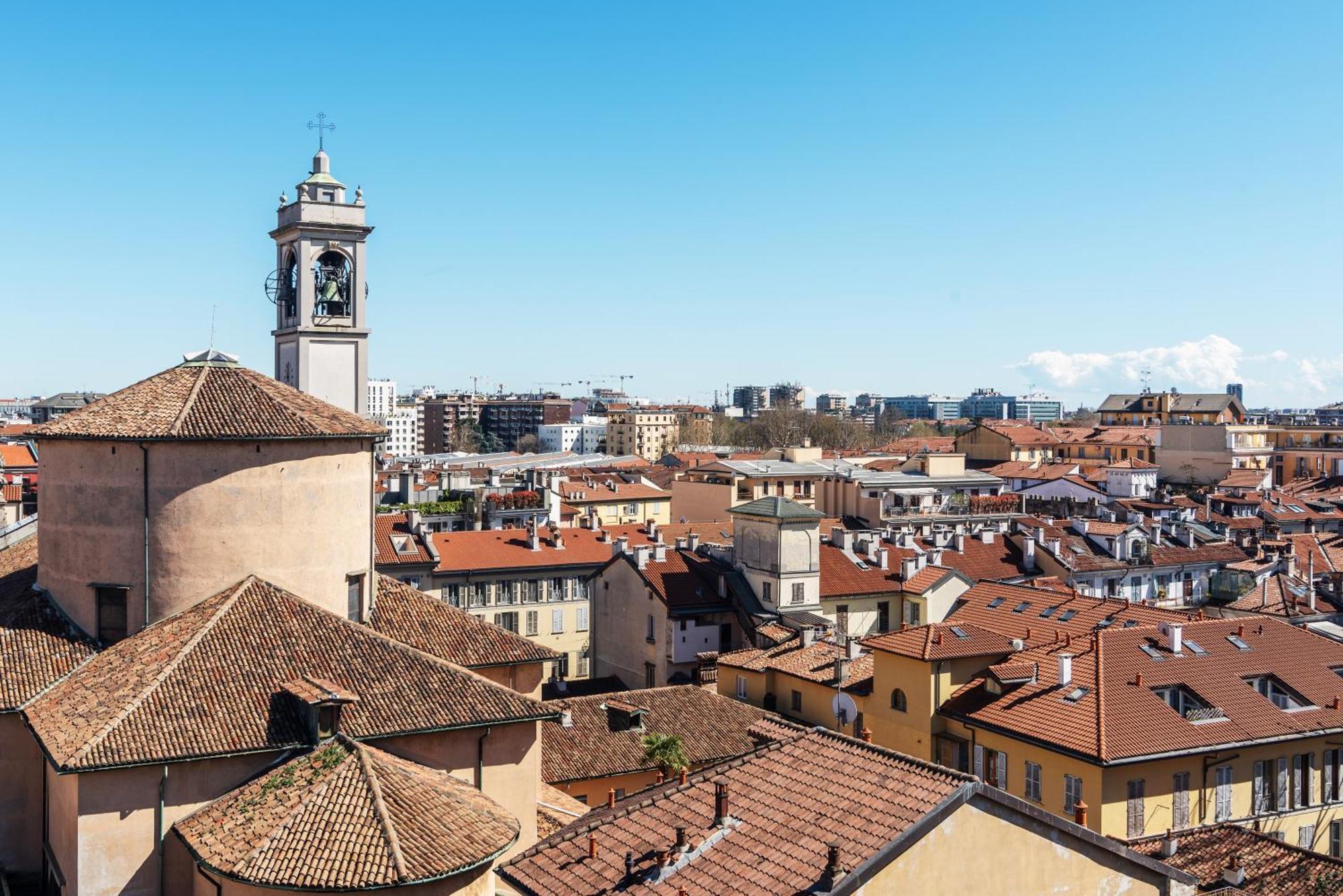 Easyhomes - Navigli Terrace Apartment Milan