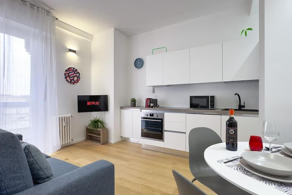 Lejlighed 10 Min To Rho Fiera-sansiro - Wifi - Ac - Netflix