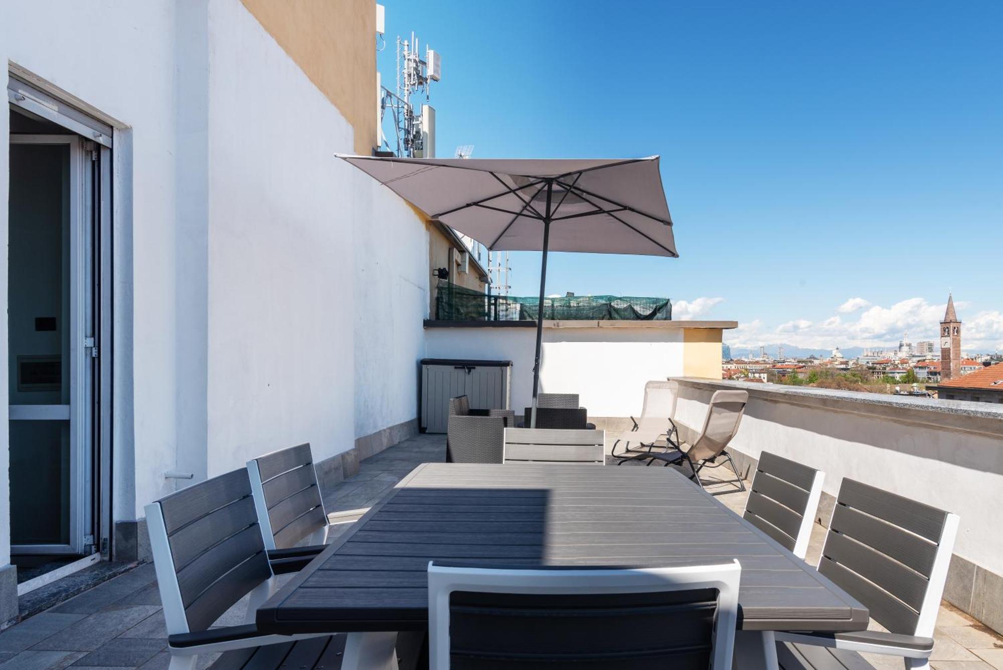Apartment Easyhomes - Navigli Terrace Milan