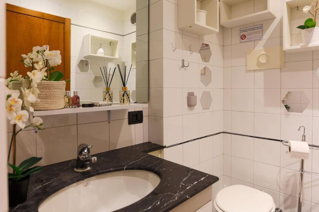 Apartment Porta Nuova Moscova: Cozy Near Duomo! *