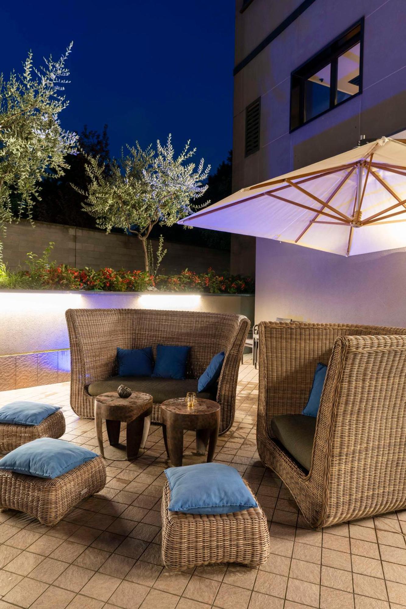 Radisson Blu 4*