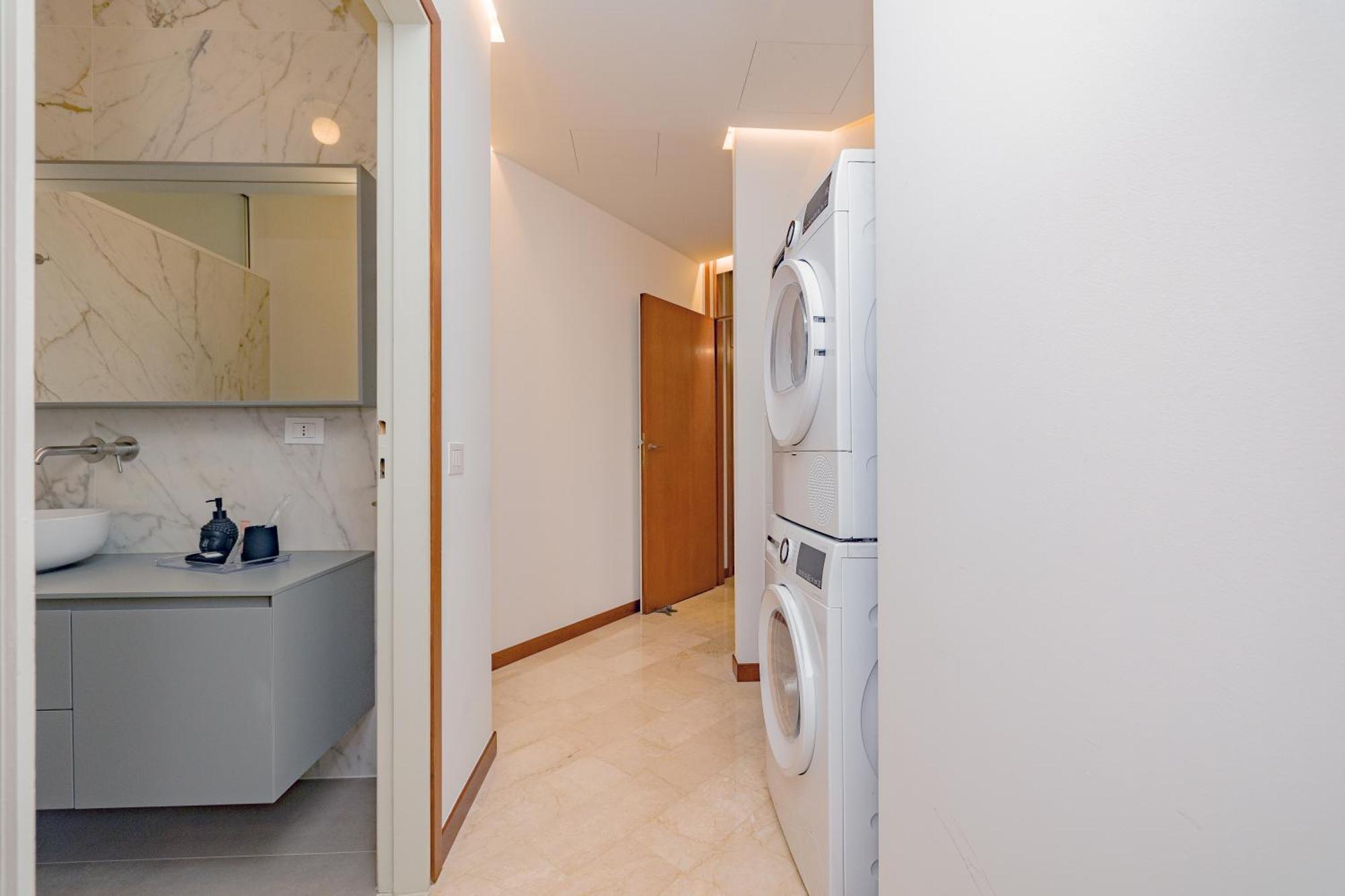 Elegance & Comfort Station 500mt -15minuti Duomo Appartement