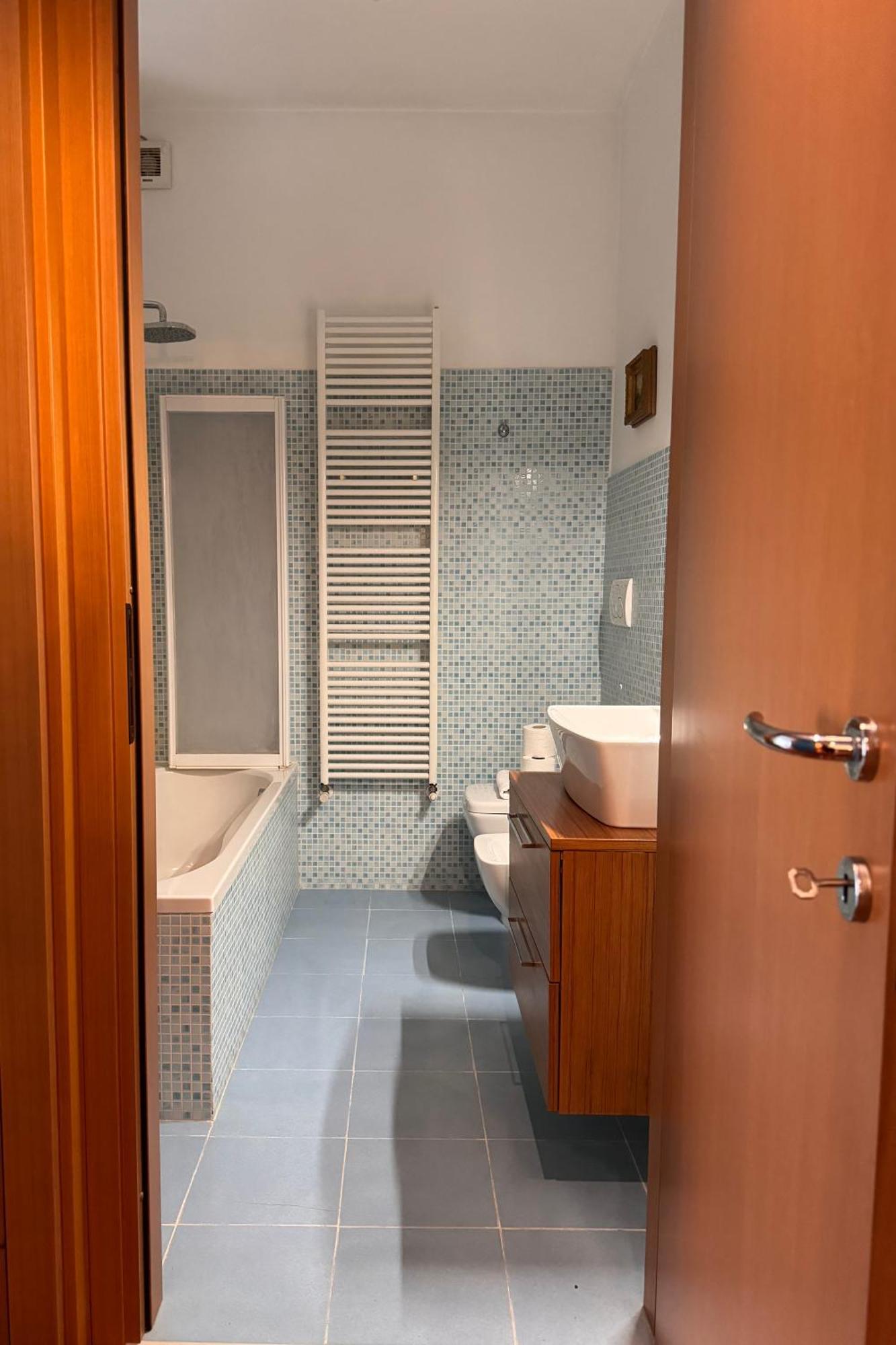Bwr - Su Naviglio Martesana, Via Meli Appartement *
