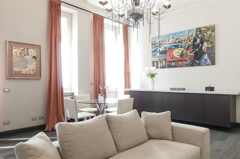 Royal Magenta & Luxury Apartment Milan