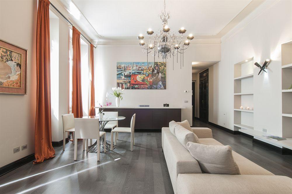 Royal Magenta & Luxury Apartment