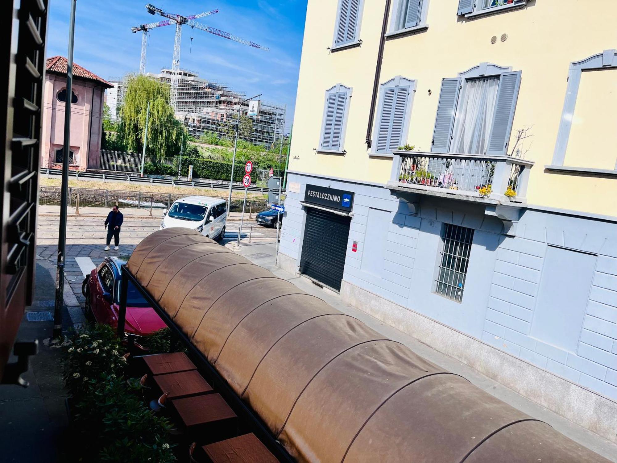 Appartement Riverside Loft Navigli - Spacious Two-bedroom Milaan