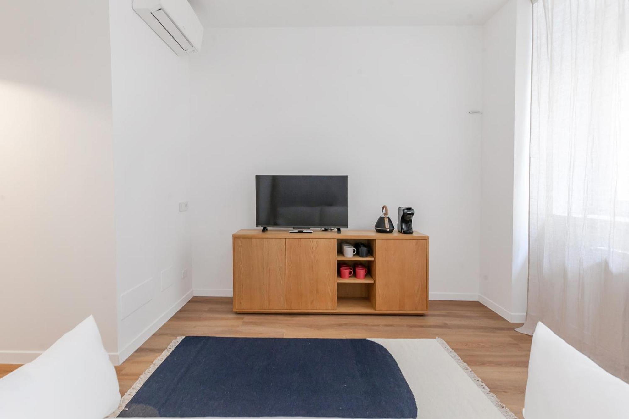 Guest house Twin - Cozy Chic In Santa Sofia Mm4