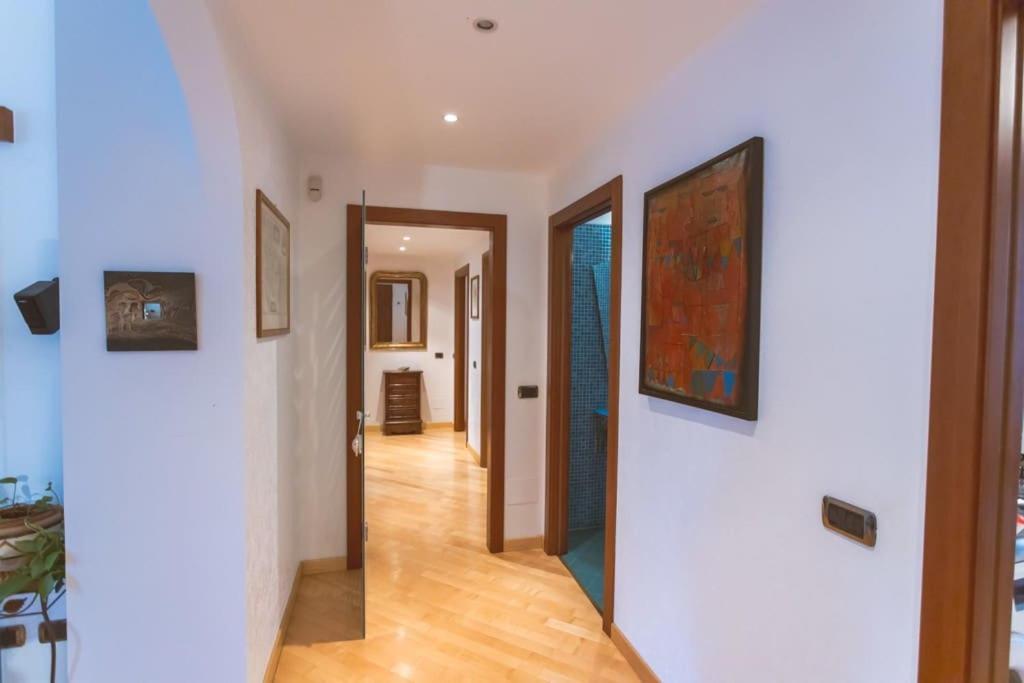 Ampia Oasi A Porta Venezia: Casa In Centro Milano