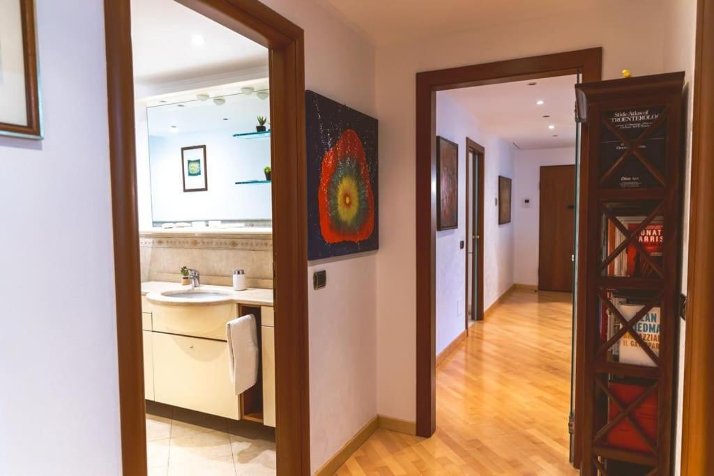Ampia Oasi A Porta Venezia: Casa In Centro Milano