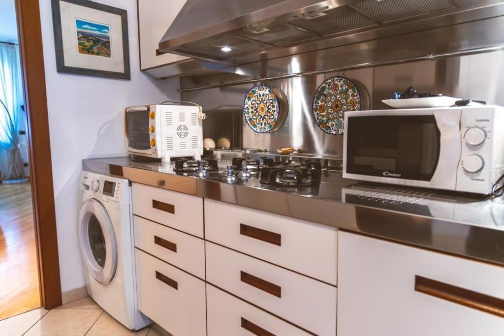 Appartamento Ampia Oasi A Porta Venezia: Casa In Centro Milano