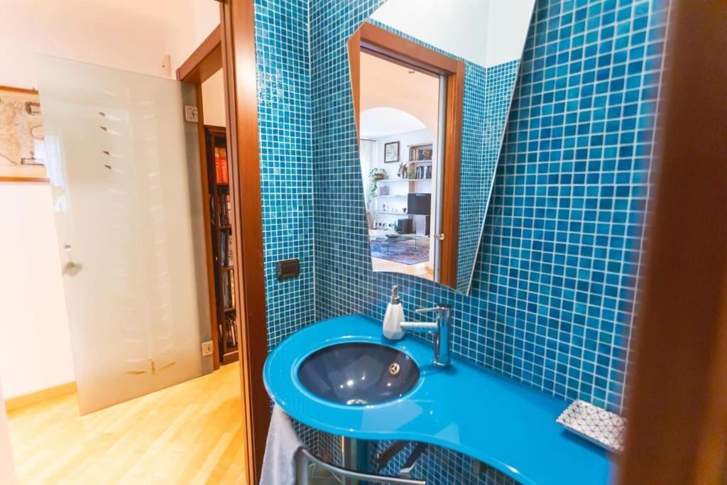 Ampia Oasi A Porta Venezia: Casa In Centro Appartamento *