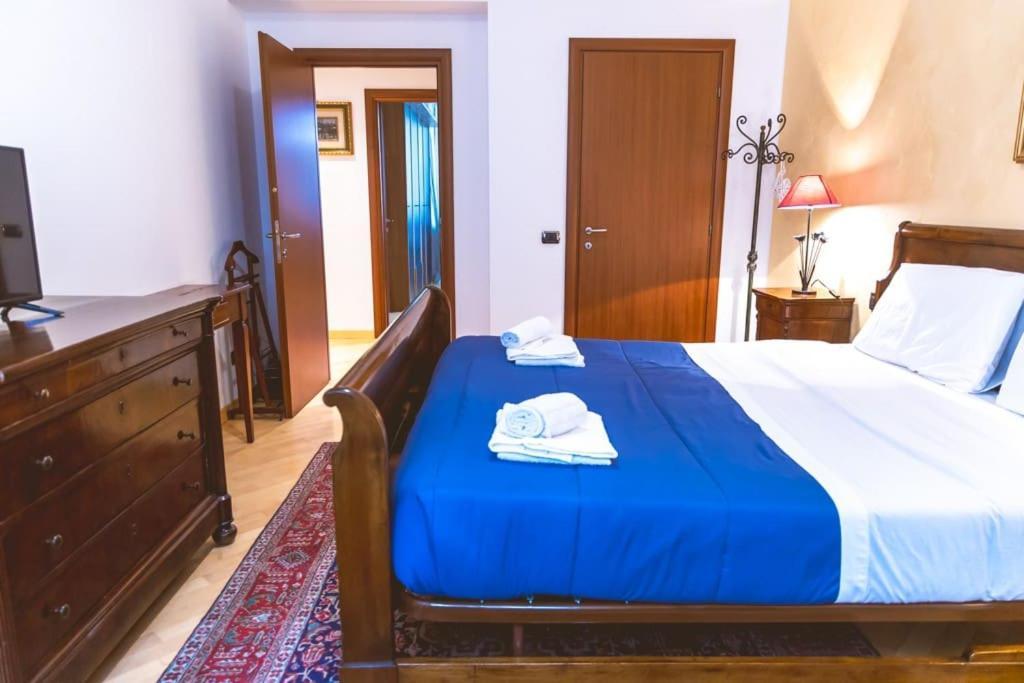 Appartamento Ampia Oasi A Porta Venezia: Casa In Centro