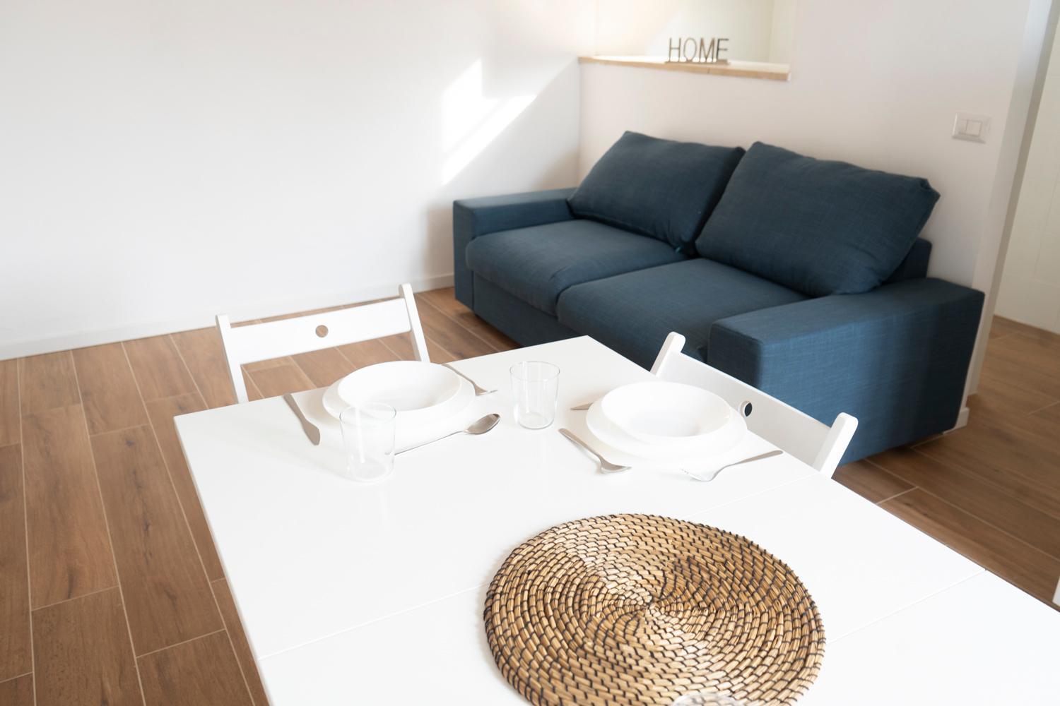 Lo3 • Navigli Chic • * Milaan