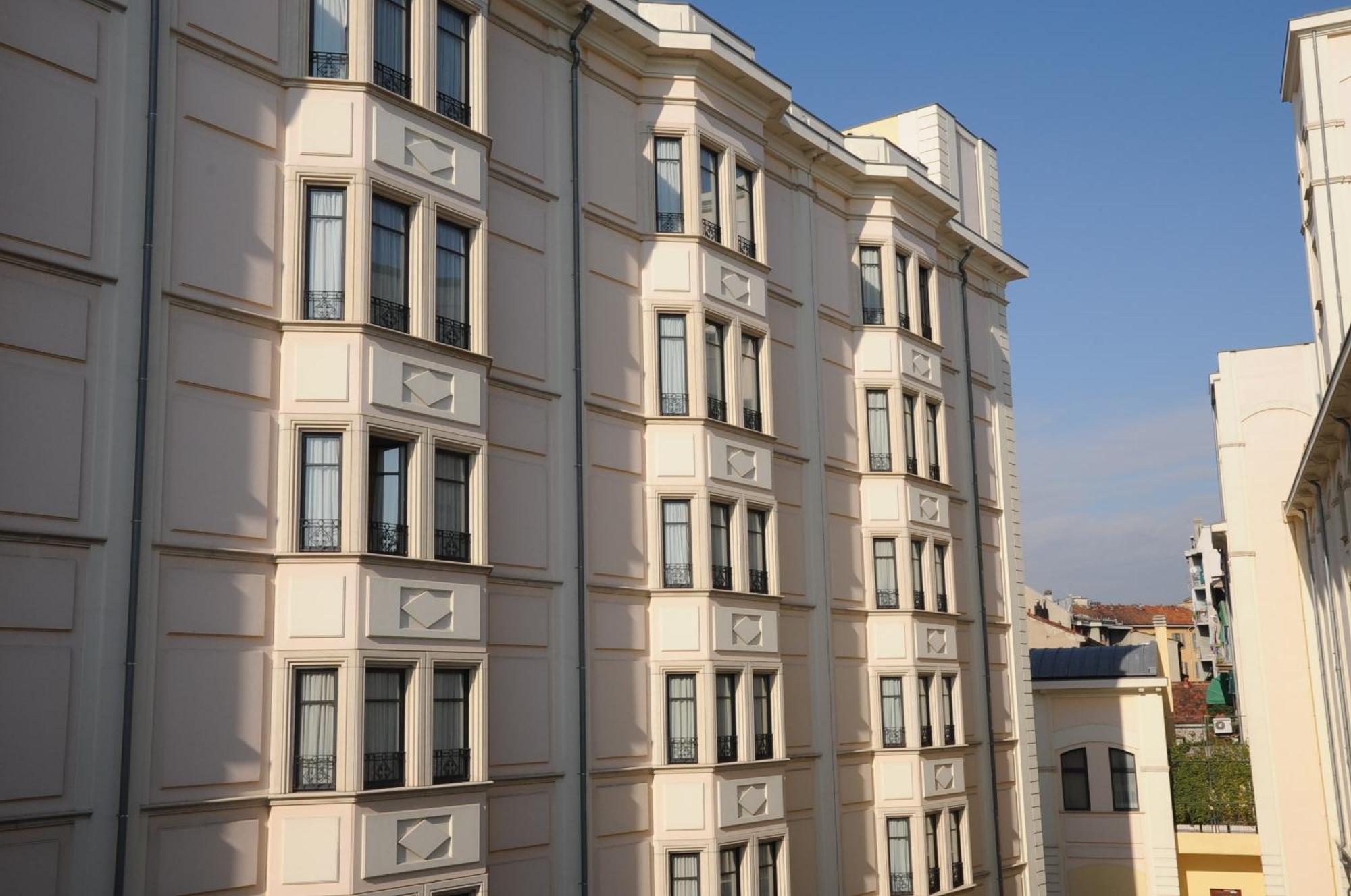 Hotel Grand Visconti Palace 4*