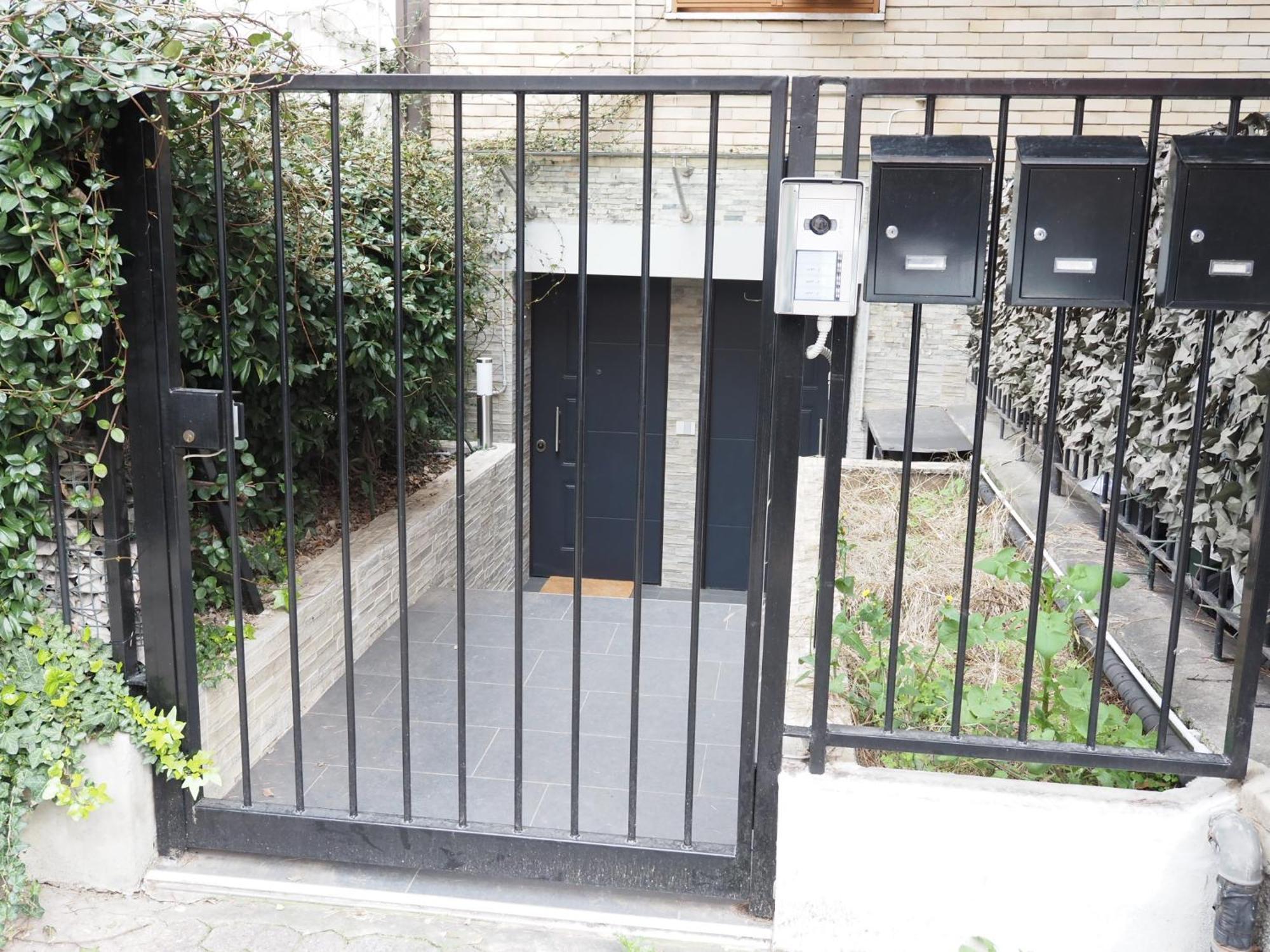 Ihost Luxury - Neg Roli 8 Milano