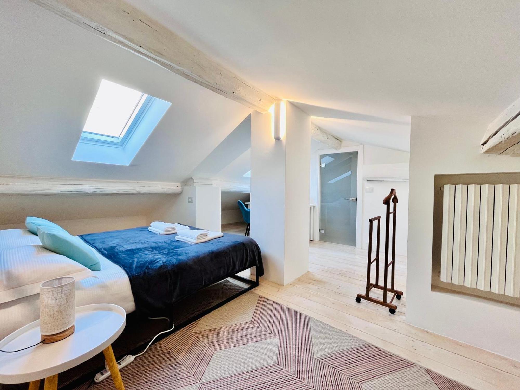 Riverside Loft Navigli - Spacious Two-bedroom Appartement Milaan