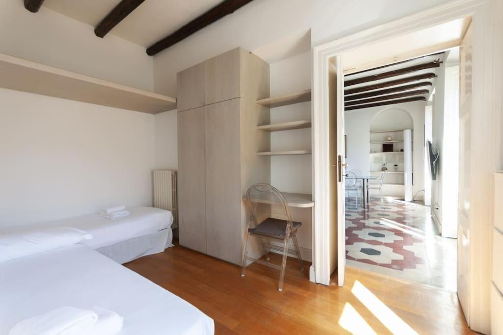 Youhosty - Nerino 10 Leilighet