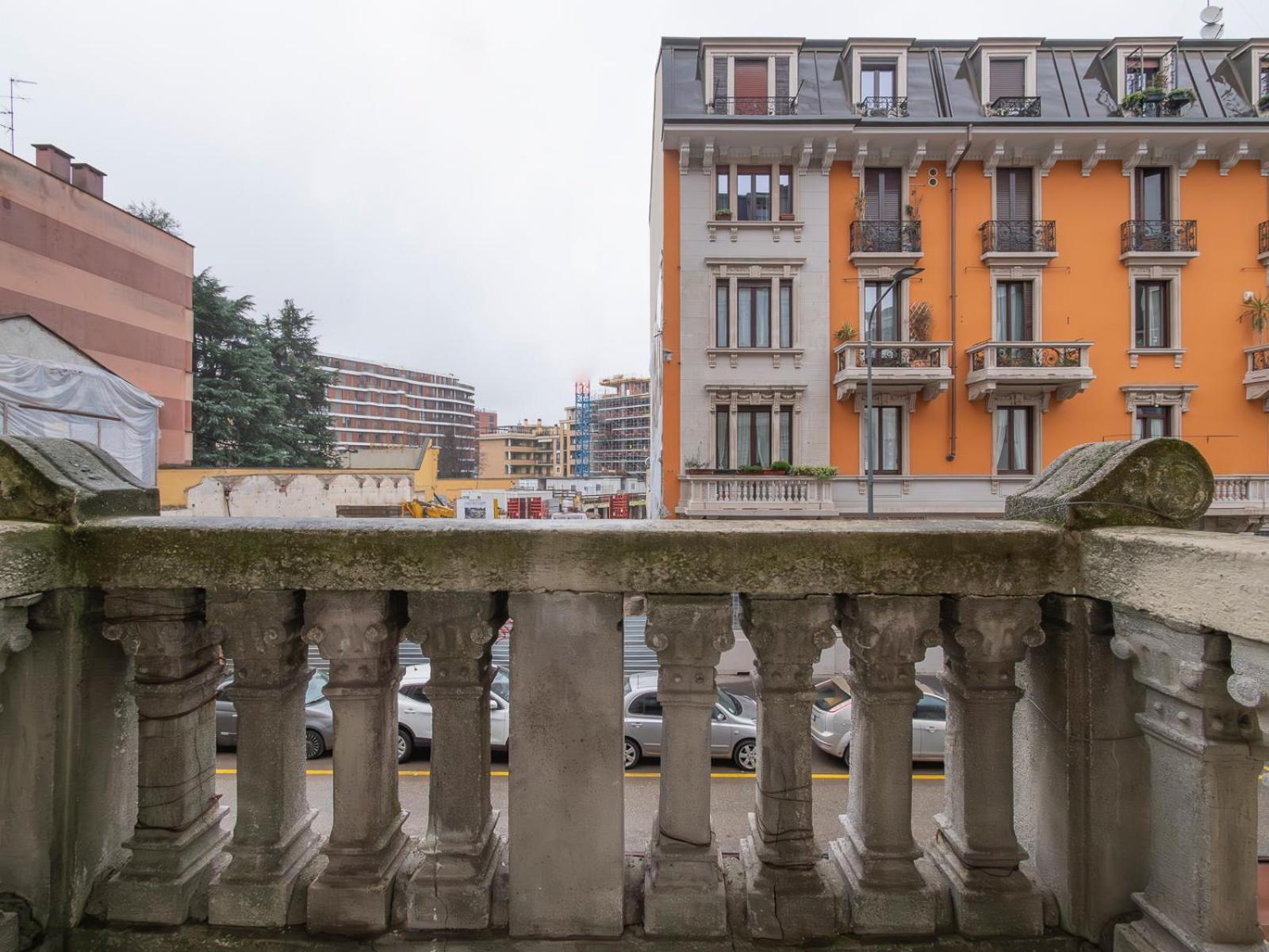 Pollaiuolo 9 Bilo * Milano