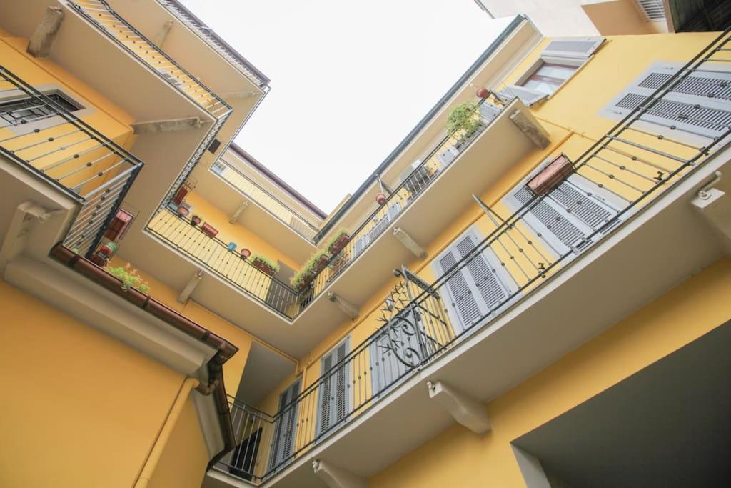 Hacca Collection- Navigli&bocconi-centro-porta Romana * Milano
