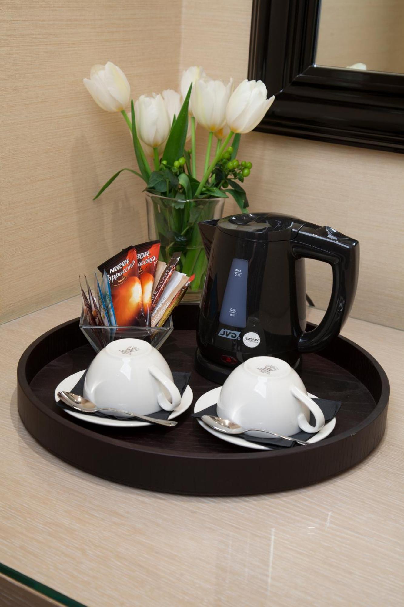 Starhotels Business Palace Hotell 4*