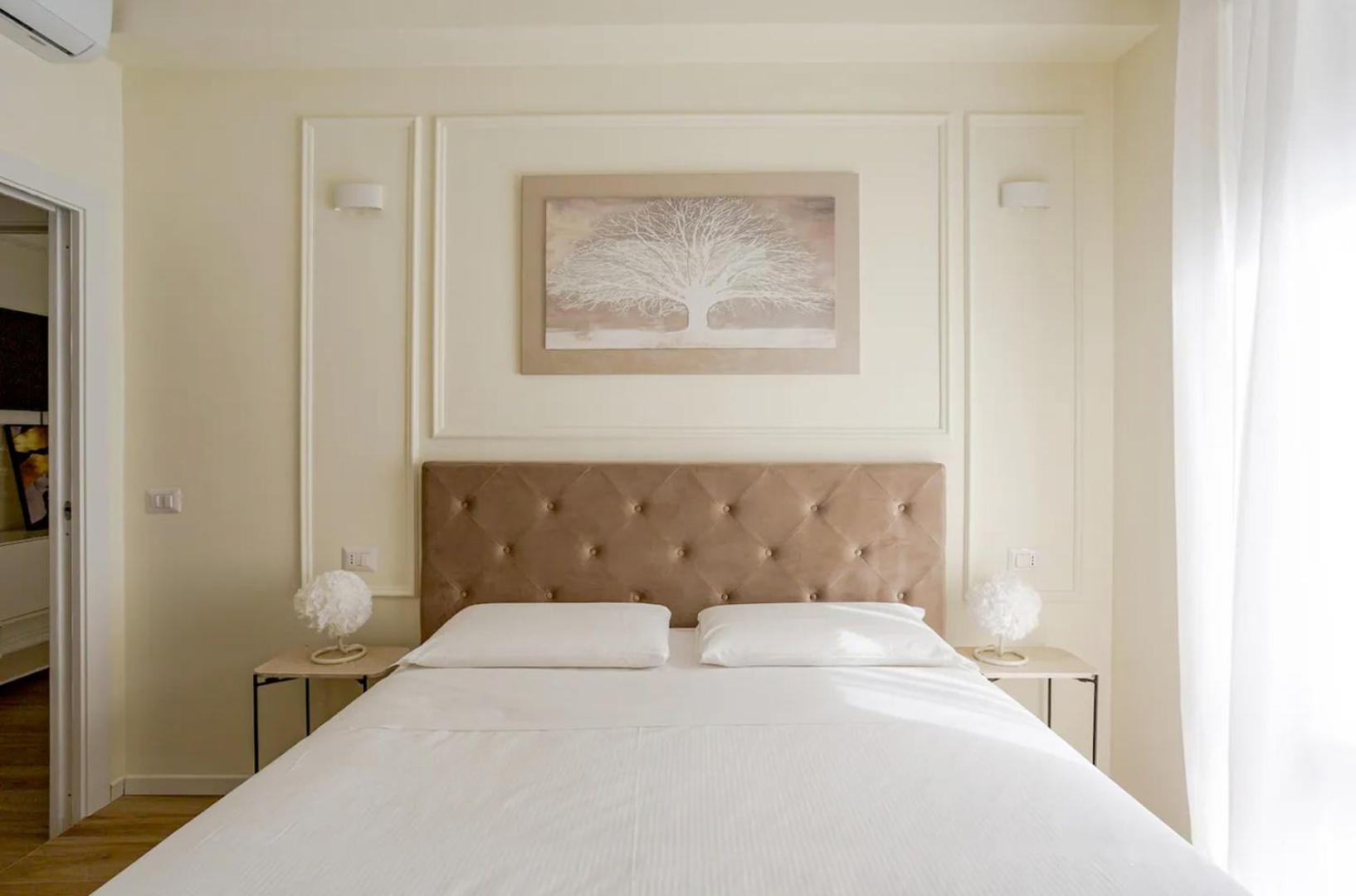 Champagne Apartment Mailand