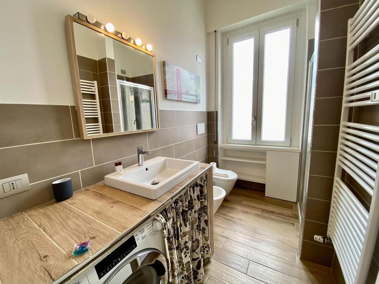 Appartamento Piazzale Susa Bright Flat Con Veranda Milano
