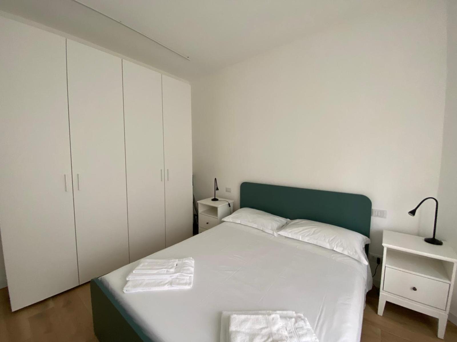 Lejlighed Casa Prospettiva Verde, Tra Natura E Citta Milano