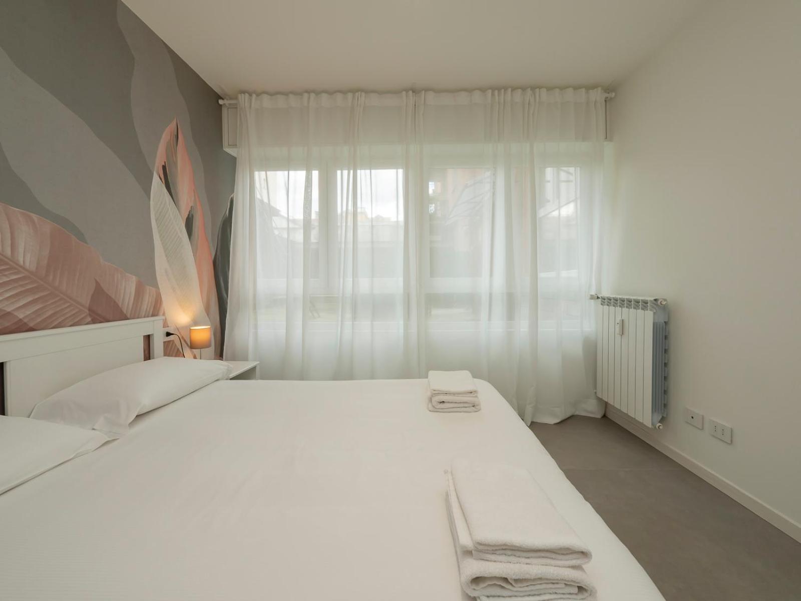 Ihost Luxury - Neg Roli 8 * Milano