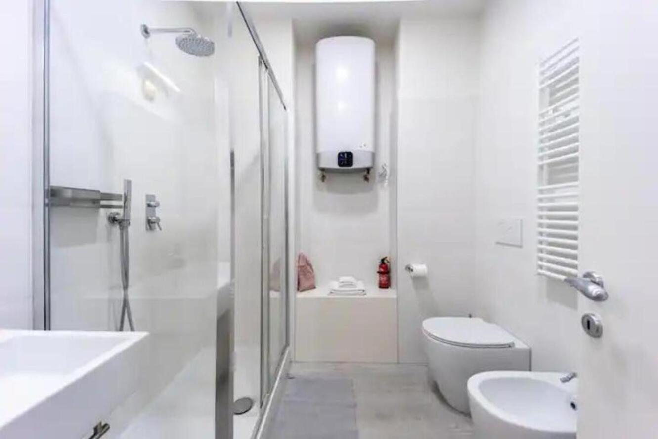 Appartement Duomo-garibaldi-isolaself Checkin & Free Parking *