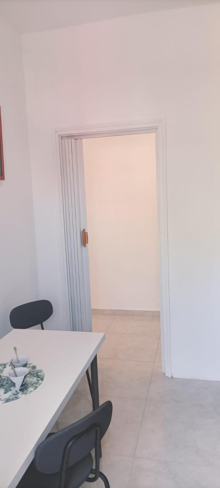 Carlo Apartment