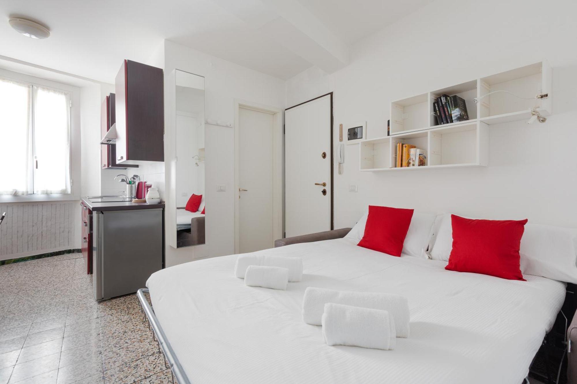 Guesthost - Sant'ambrogio Modern Lejlighed *