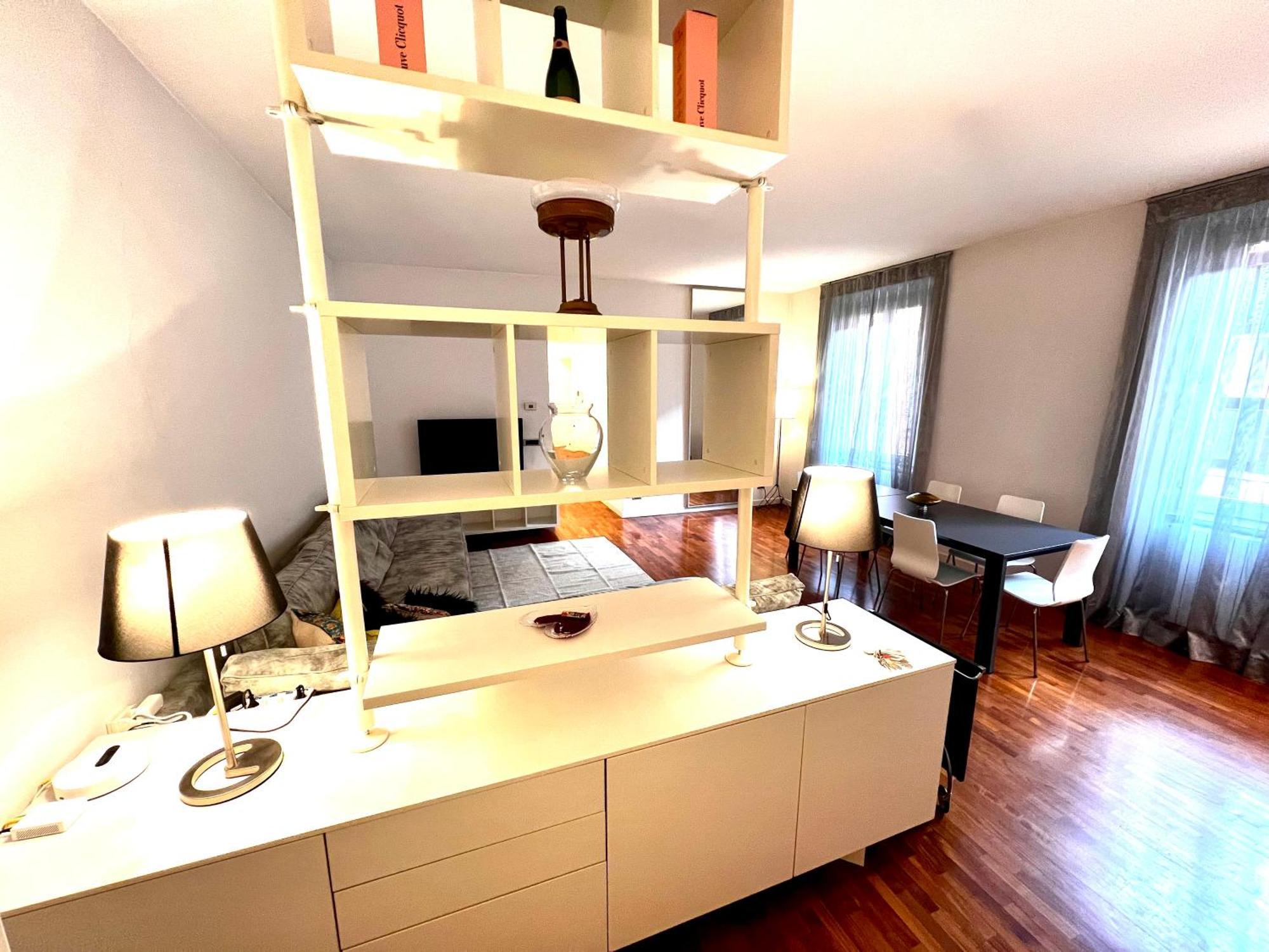 Big Luxury Shopping District Duomo Lima-m1 Fiera Appartement *