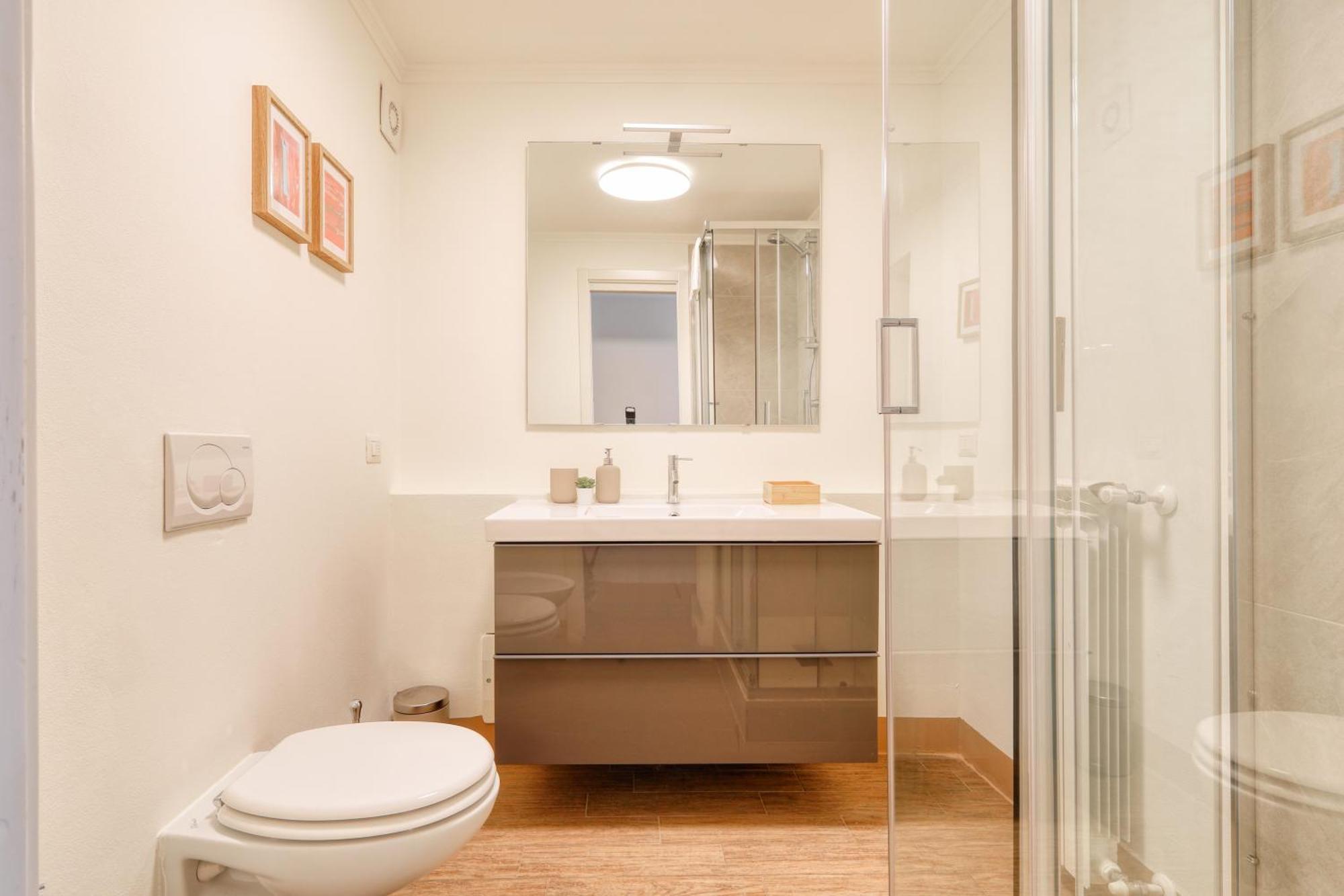 Fara 33 Cozy Flat In District * Milaan