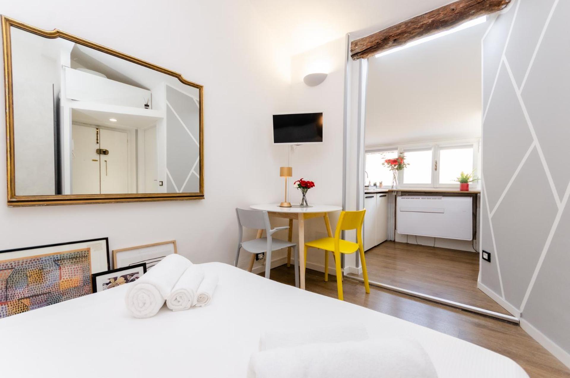 Vivimihome - Carcano House A Pochi Minuti Dai Navigli * Milaan