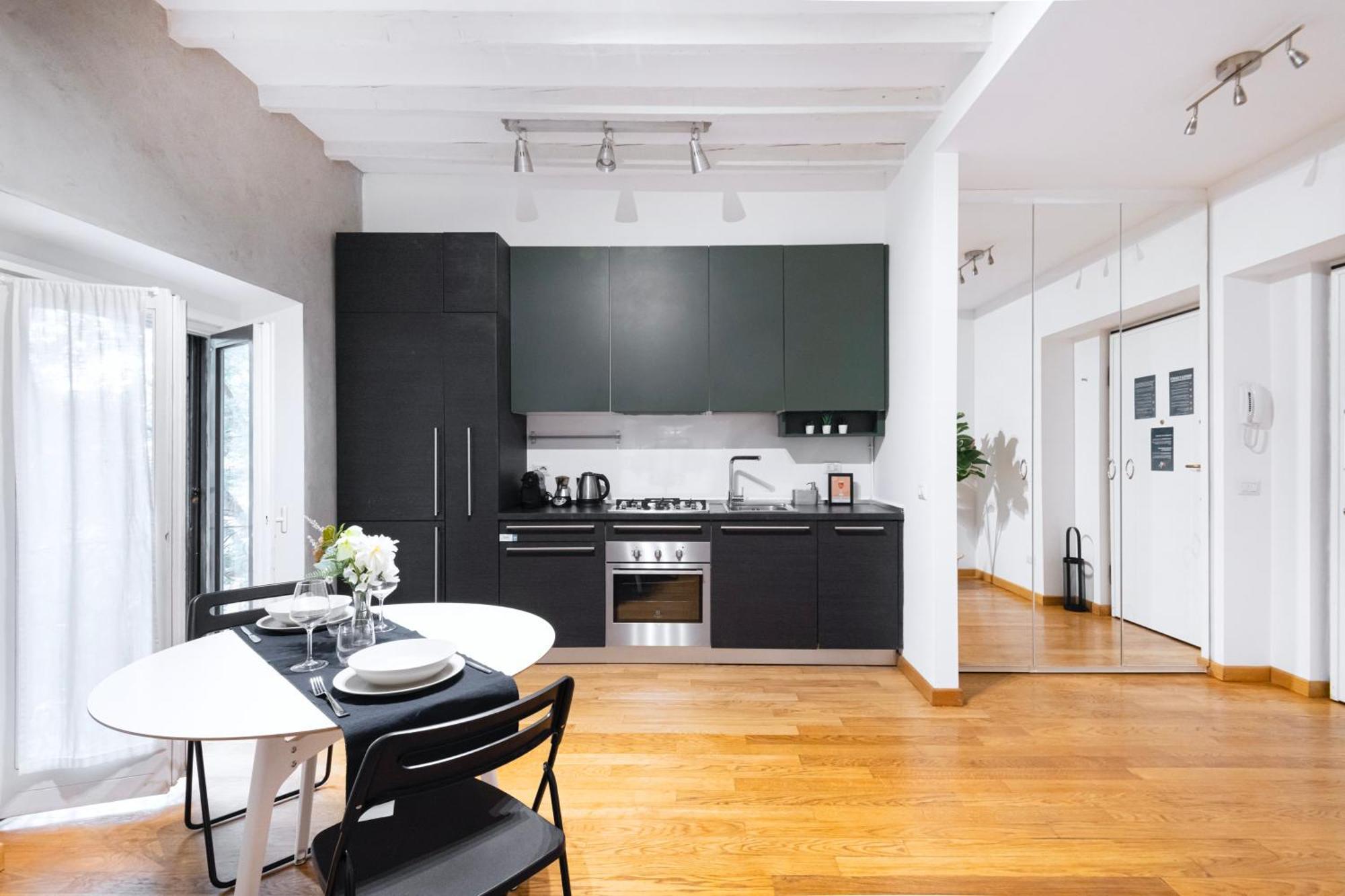 Easylife - Relax In Intimo E Silenzioso A Due Passi Dal Castello Sforzesco Appartement Milaan