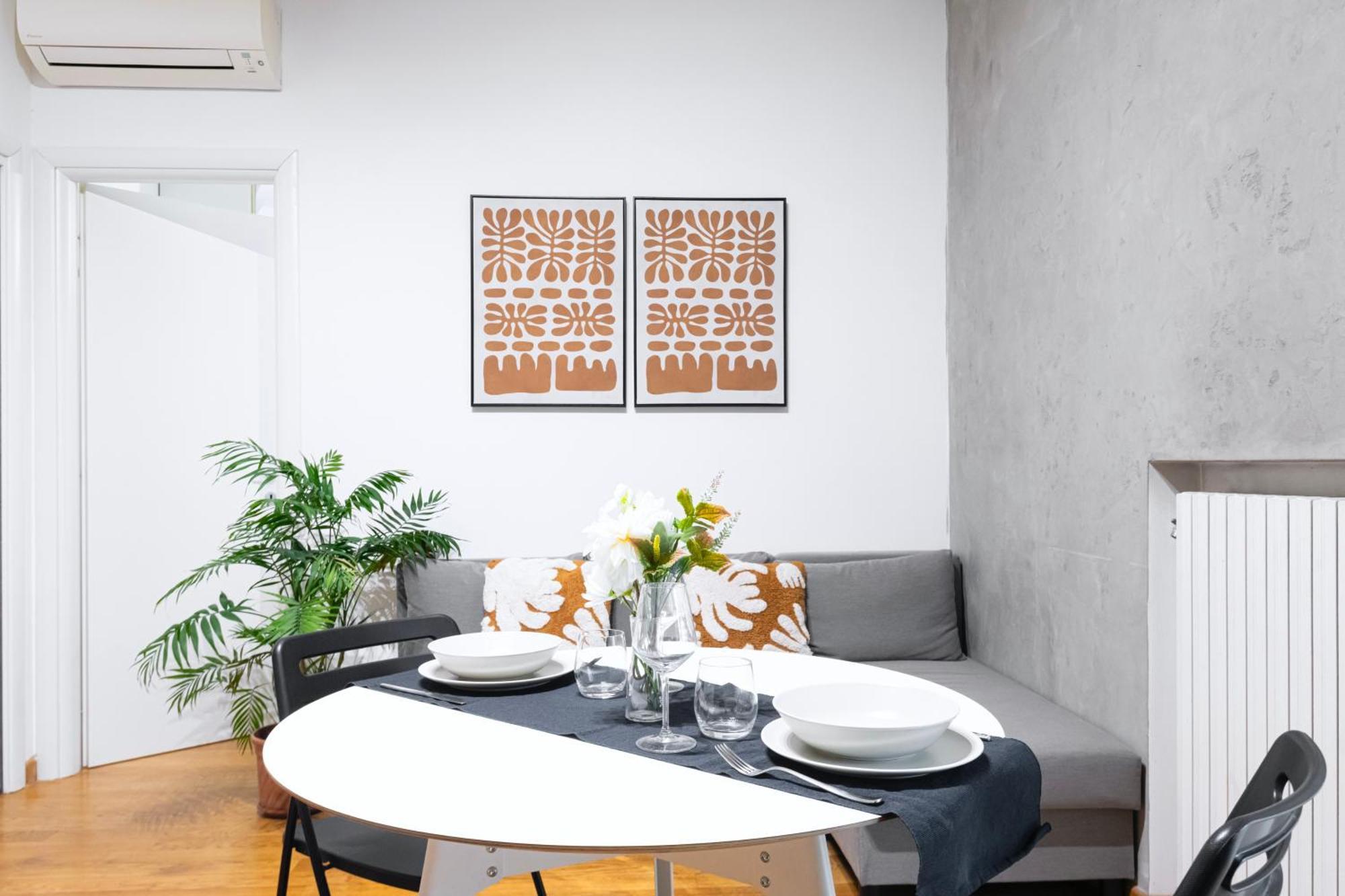Easylife - Relax In Intimo E Silenzioso A Due Passi Dal Castello Sforzesco Appartement