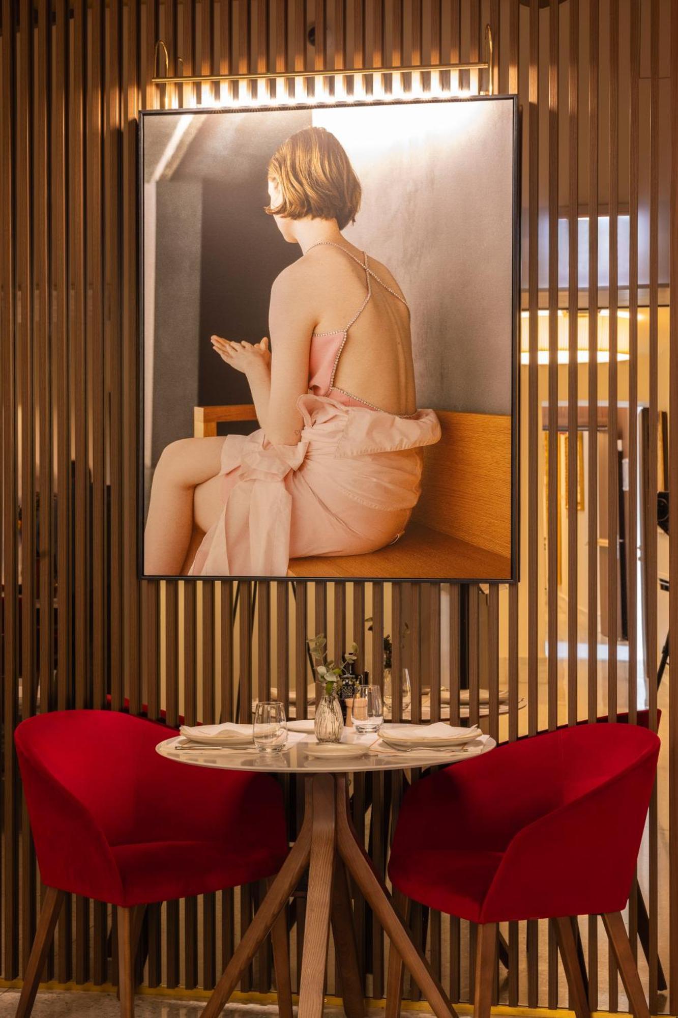 Palazzo Cordusio, A Gran Melia 5*