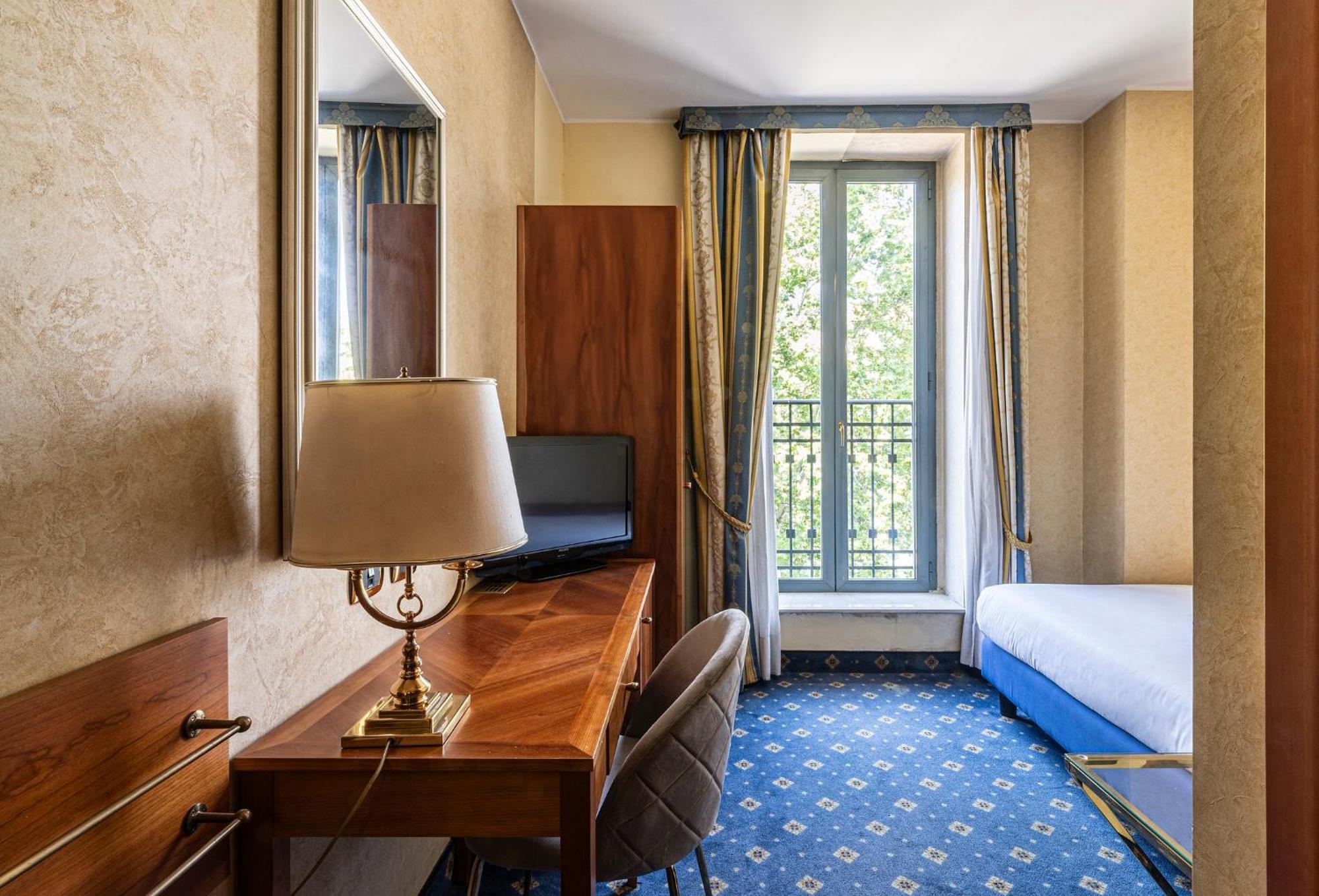 Boutique Dieci Hotell 4*