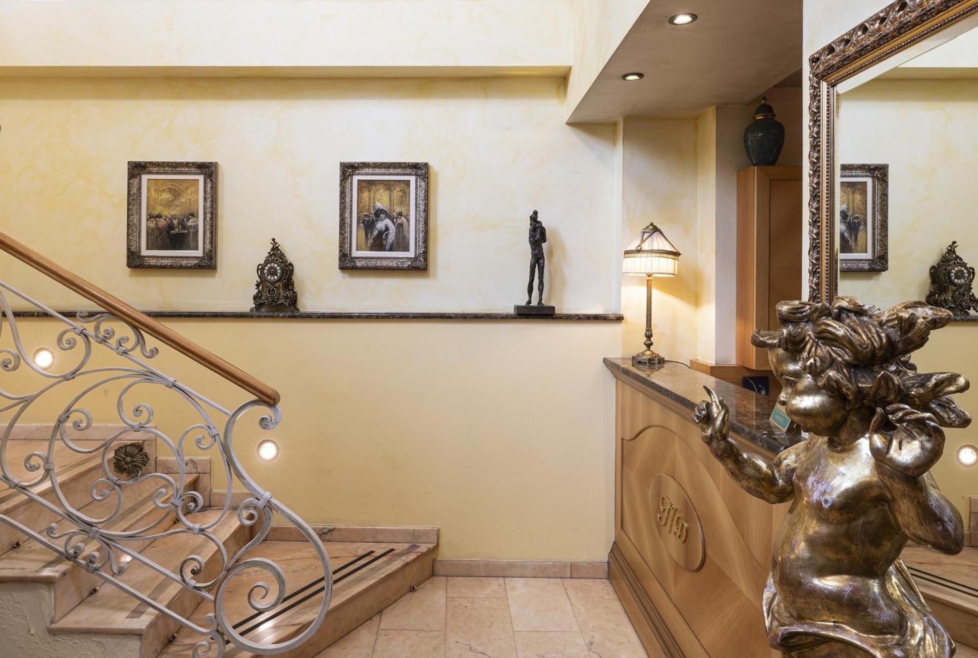 Boutique Dieci 4* Milano