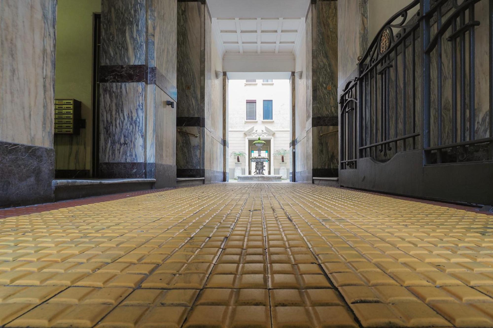 Primopiano - Piazza Napoli * Milano