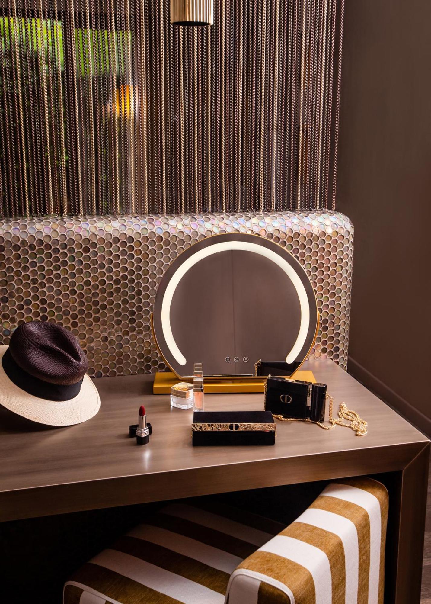 Hotell Milan Suite Hotel 4*