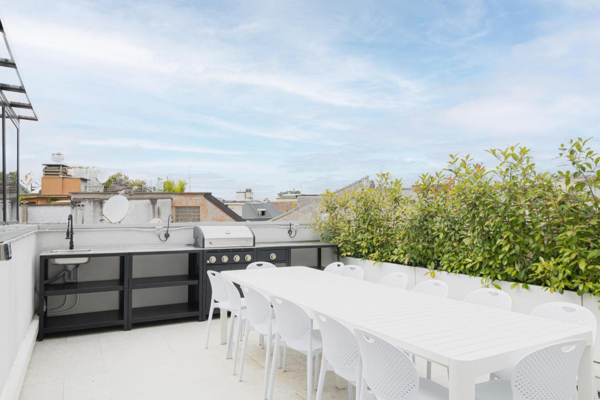 Easylife - E Terrazza A Pochi Passi Dal Duomo * Milano